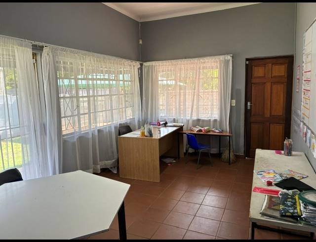 3 BEDROOM FREEHOLD FOR SALE IN EDENDALE